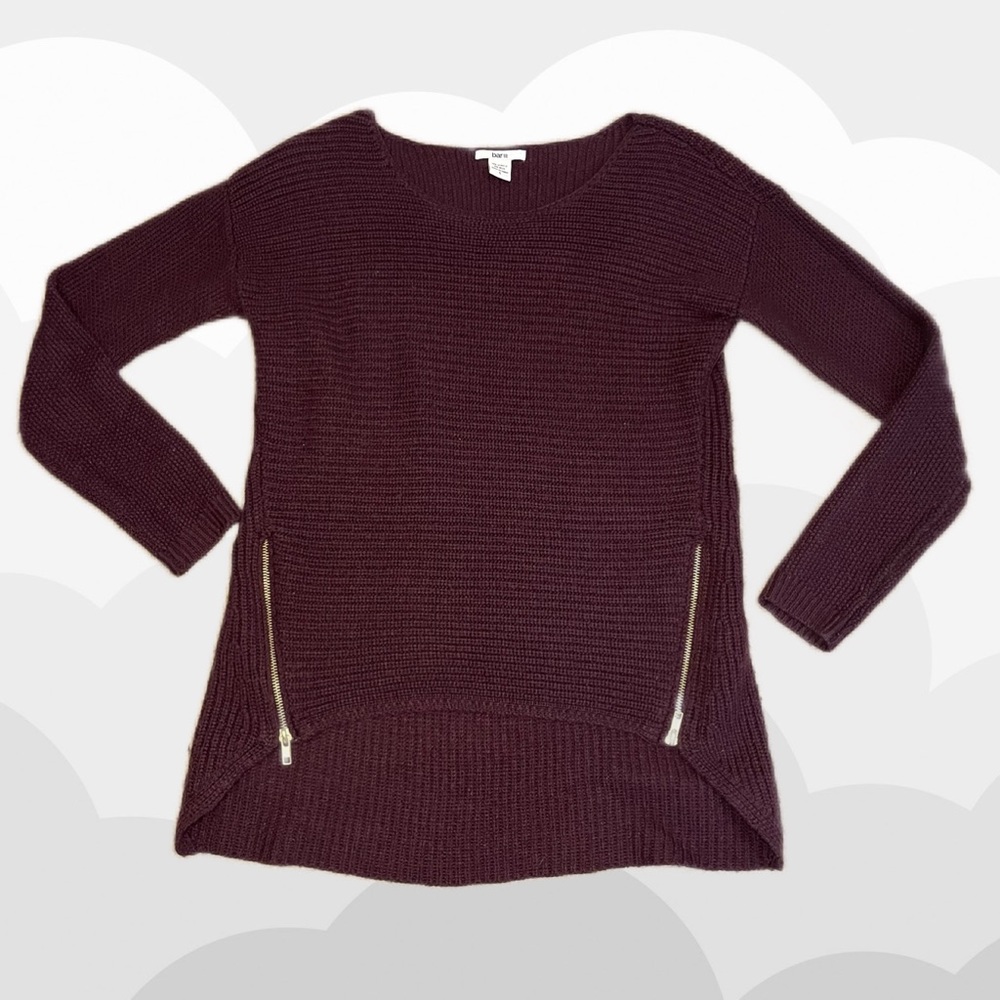 * Sweater with side zipper details *